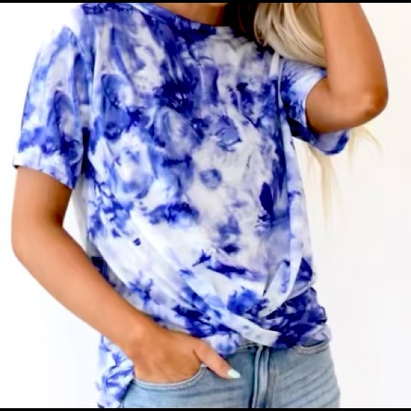 Tie-Dye Knot Tee - Picture 2 of 5